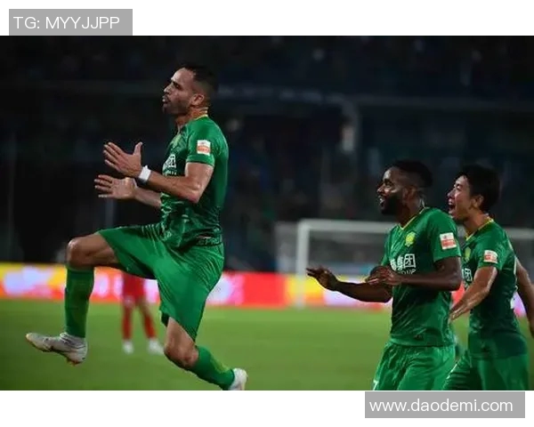 国安与权健今晚对决胜负难测球迷期待精彩赛事分析