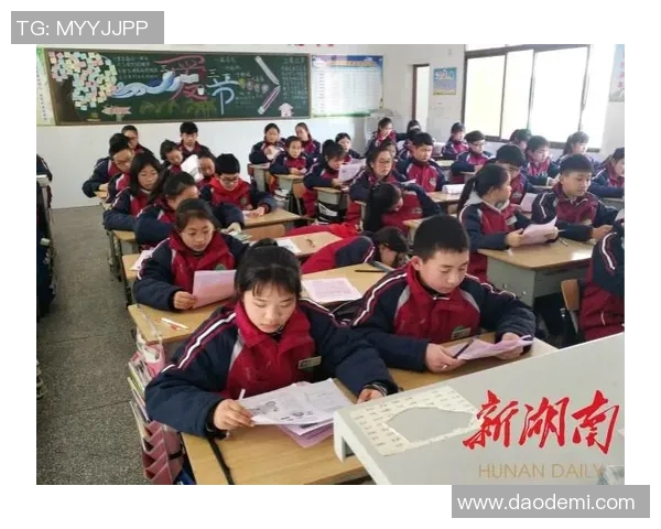 新南中学足球比赛精彩视频直播全程回顾与精彩瞬间分享